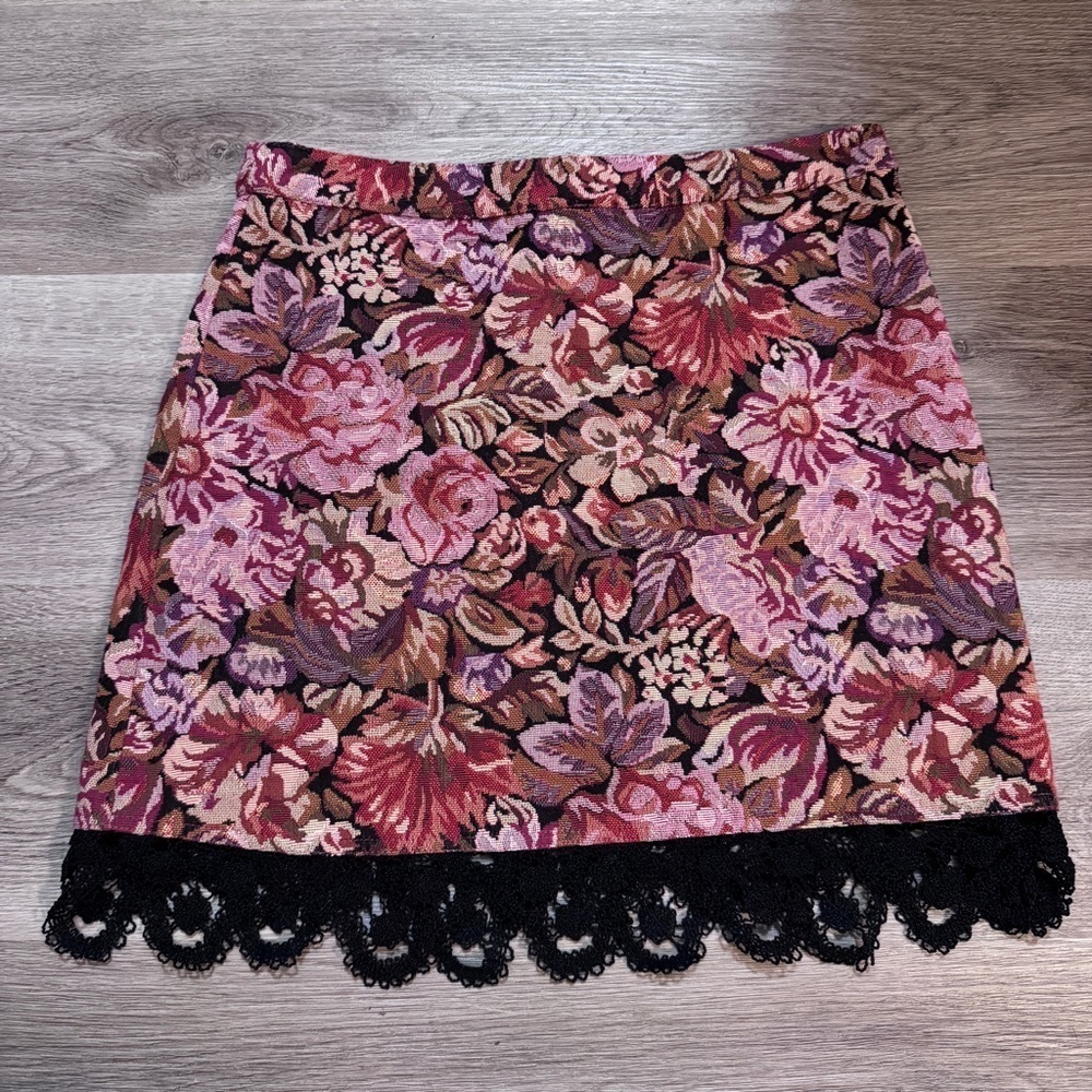 Topshop Tapestry Floral Rose Jacquard Crochet Mini Skirt Carpet Lace Pink 6 - Picture 2 of 7